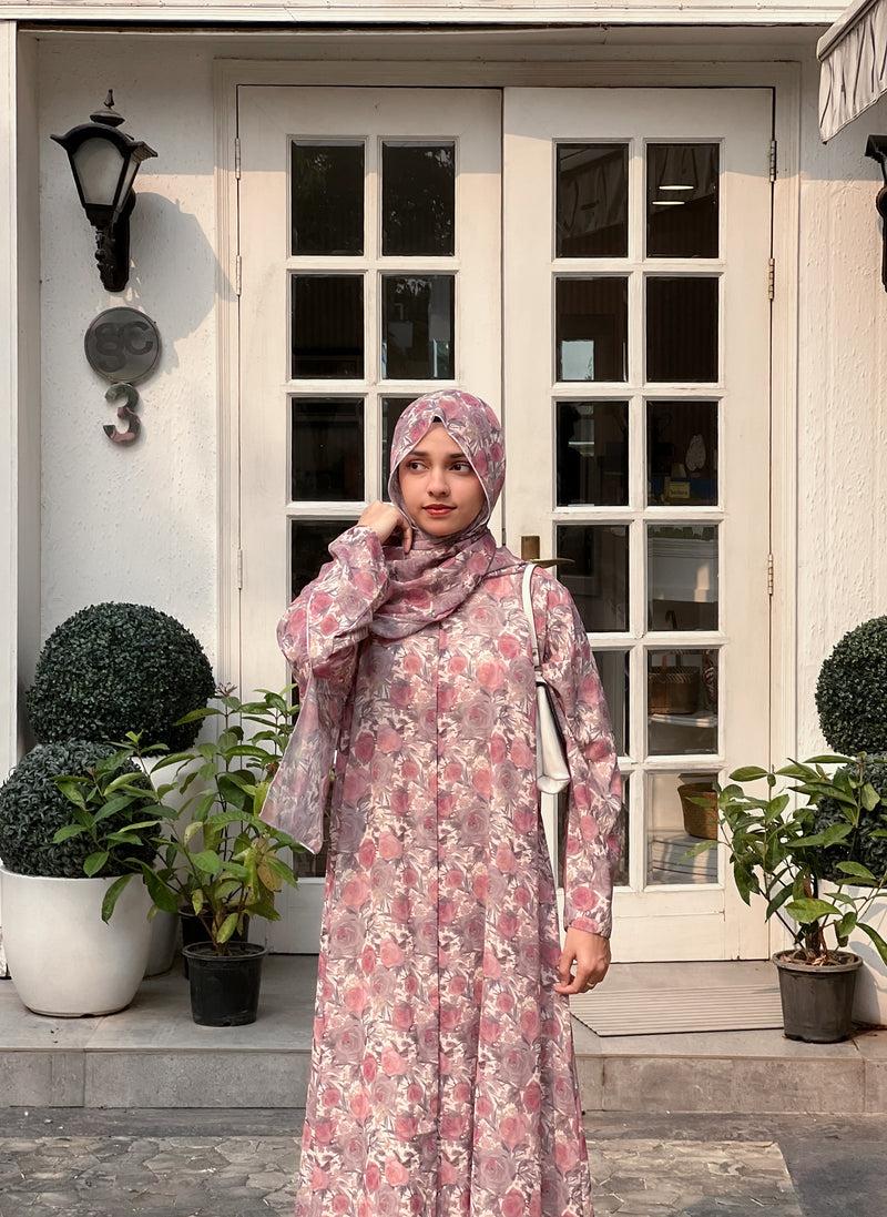 Warda Abaya
